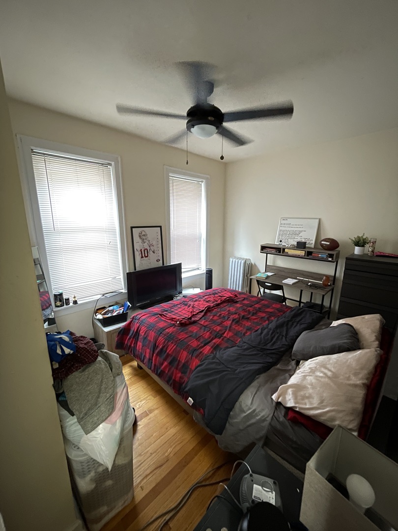 641 ROSCOE Street, Chicago, IL 60657