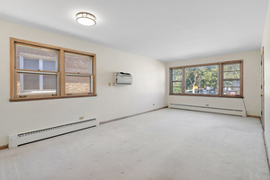 5705 Higgins Avenue, Chicago, IL 60630