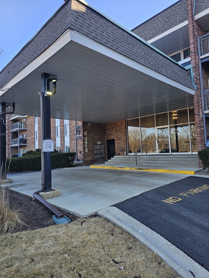 3913 Saratoga Avenue, Downers Grove, IL 60515