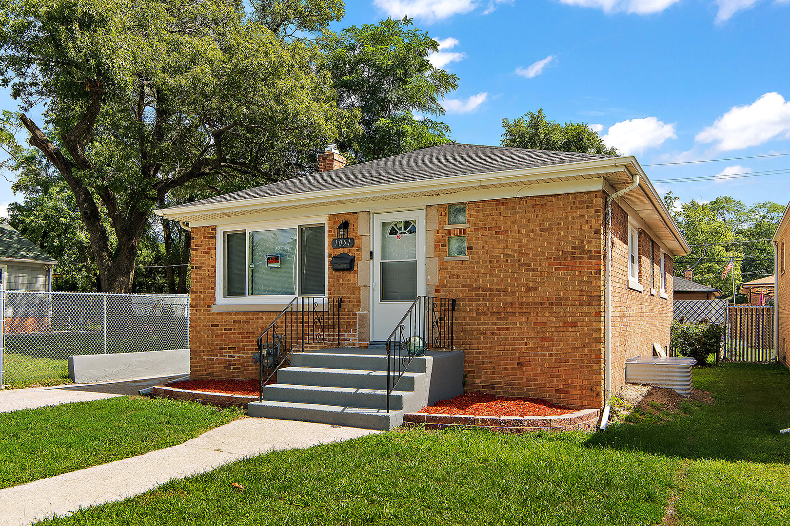 1051 Burnham Avenue, Calumet City, IL 60409