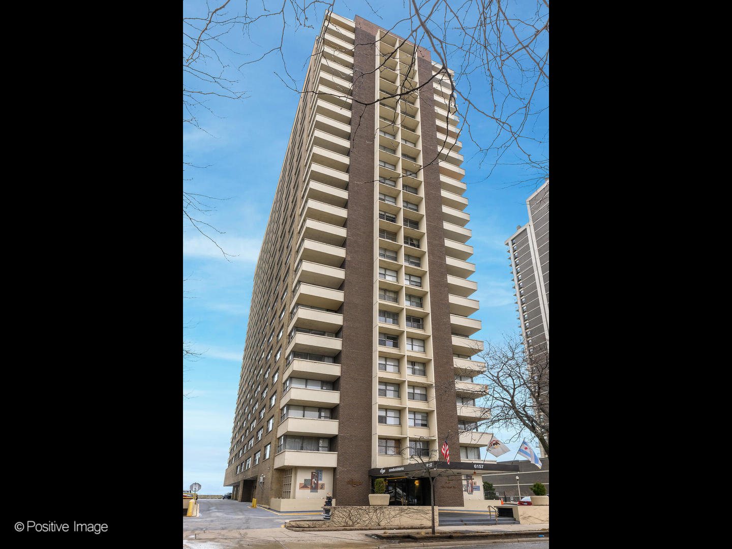 6157 Sheridan Road, Chicago, IL 60660