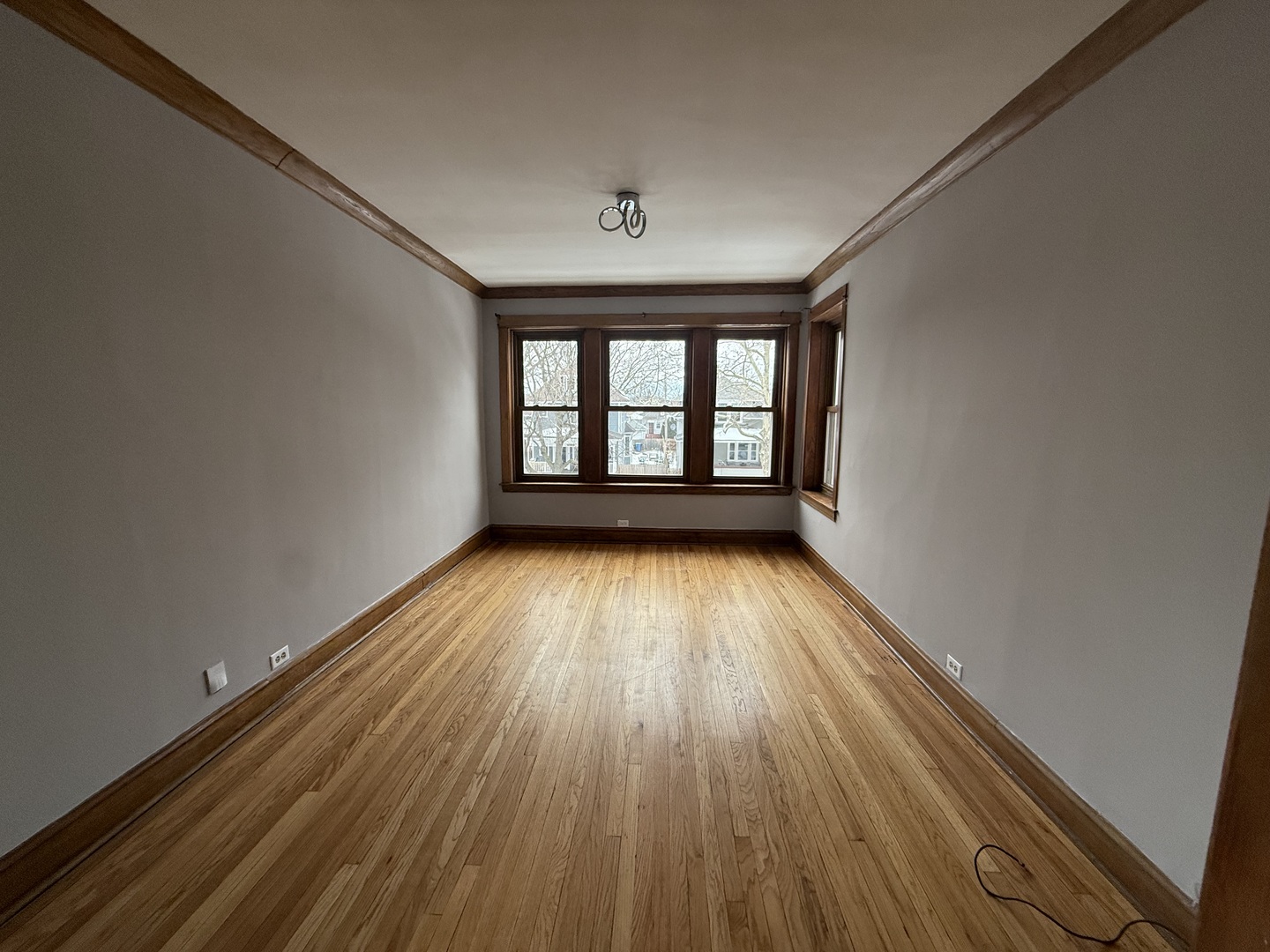 5219 Cuyler Avenue, Chicago, IL 60641