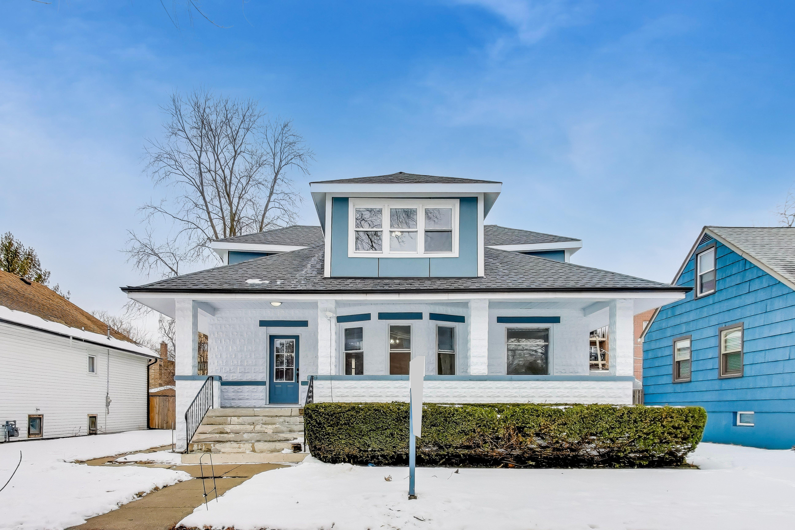 1638 Oakwood Avenue, Des Plaines, IL 60016