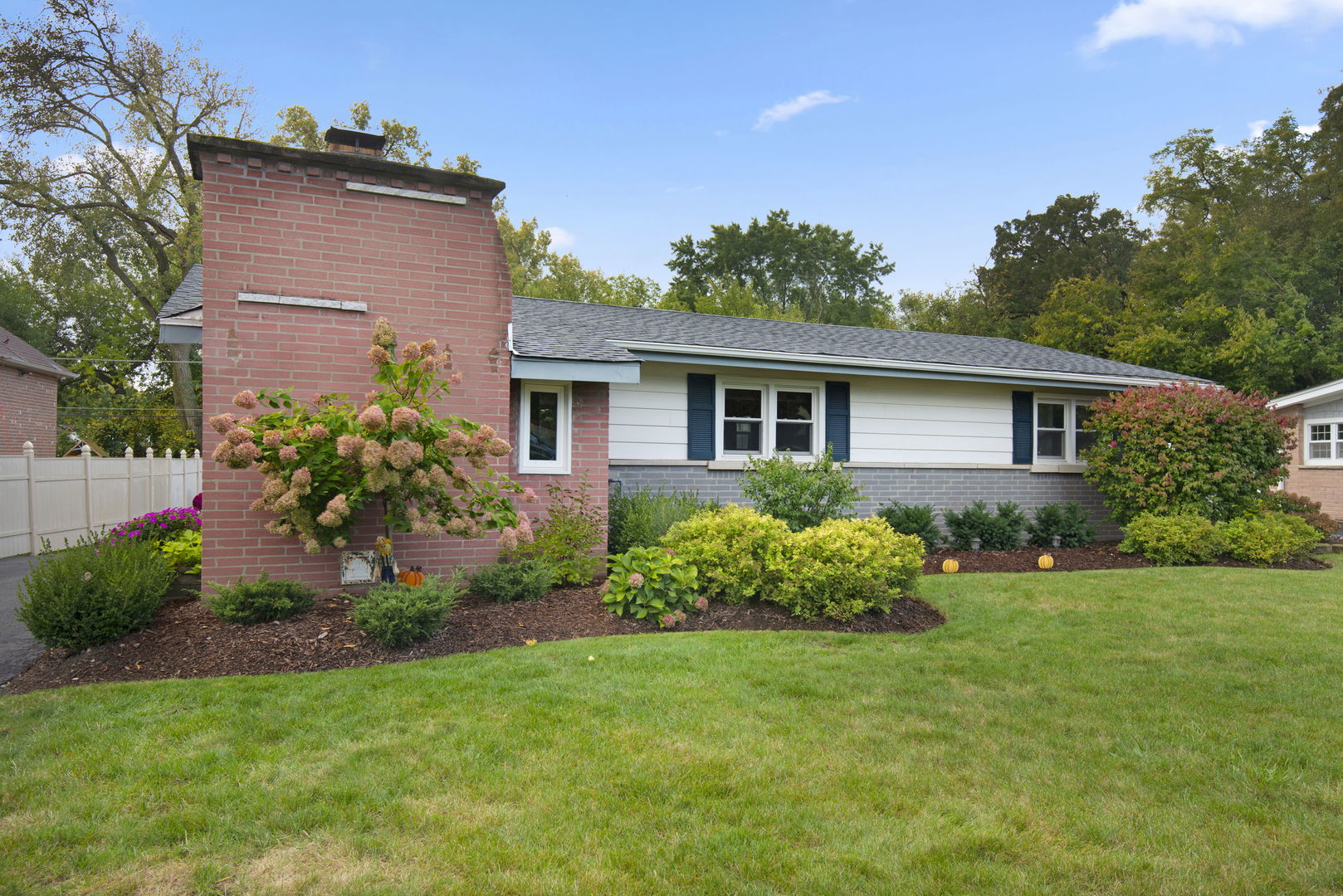 8103 98th Street, Palos Hills, IL 60465