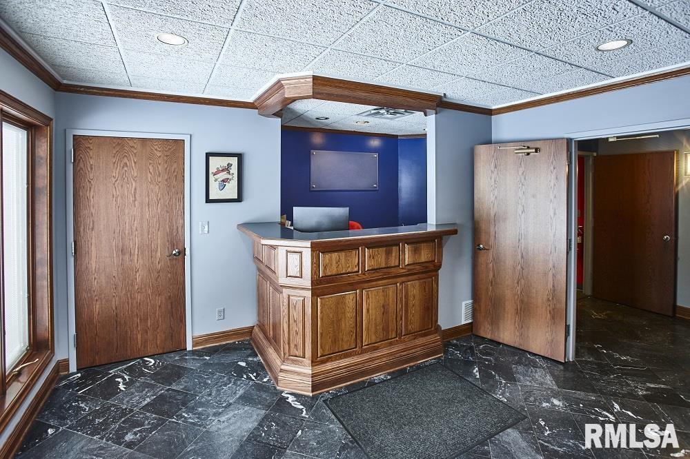 824 17TH Street, Moline, IL 61265