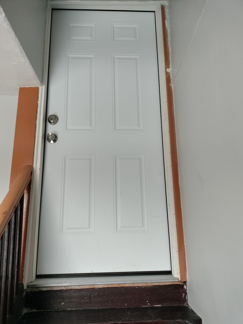 8320 Muskegon Avenue, Chicago, IL 60617