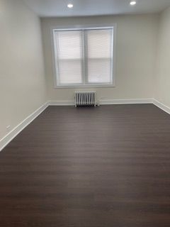 1354 Greenleaf Avenue, Chicago, IL 60626