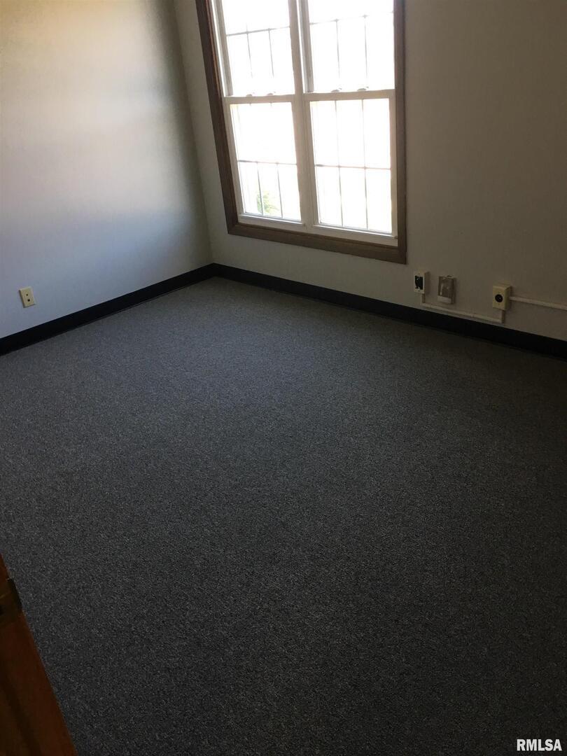 985 LINCOLN Road, Bettendorf, IA 52722