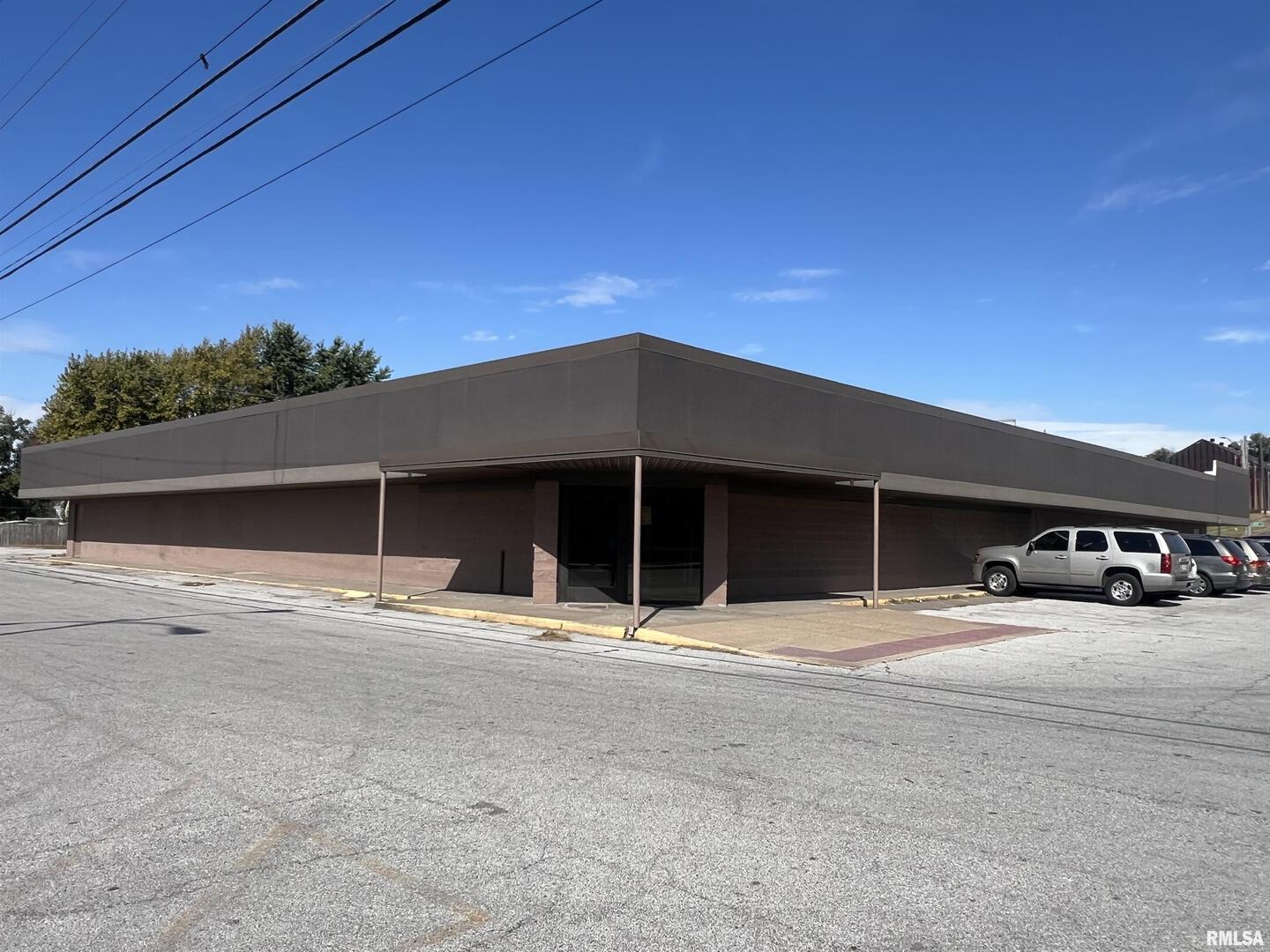 1309 4TH Street, Davenport, IA 52802