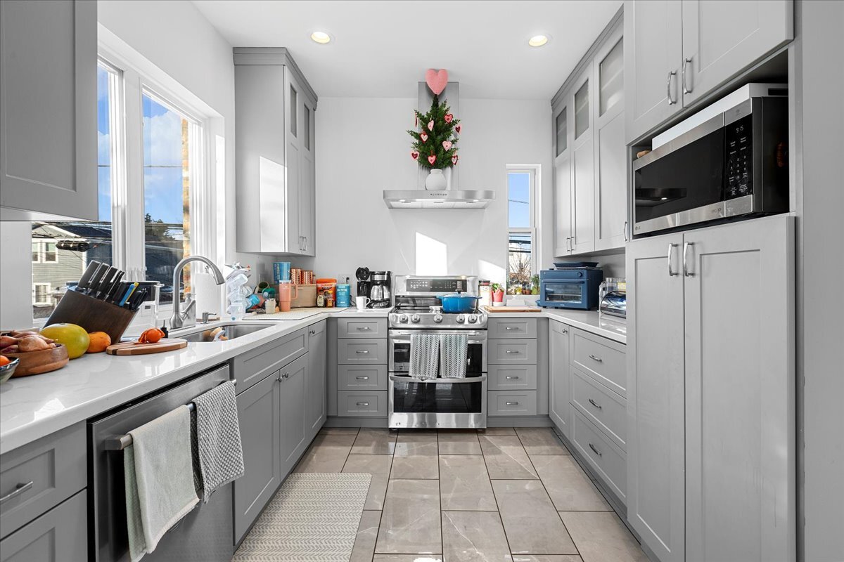 3144 Spaulding Avenue, Chicago, IL 60618