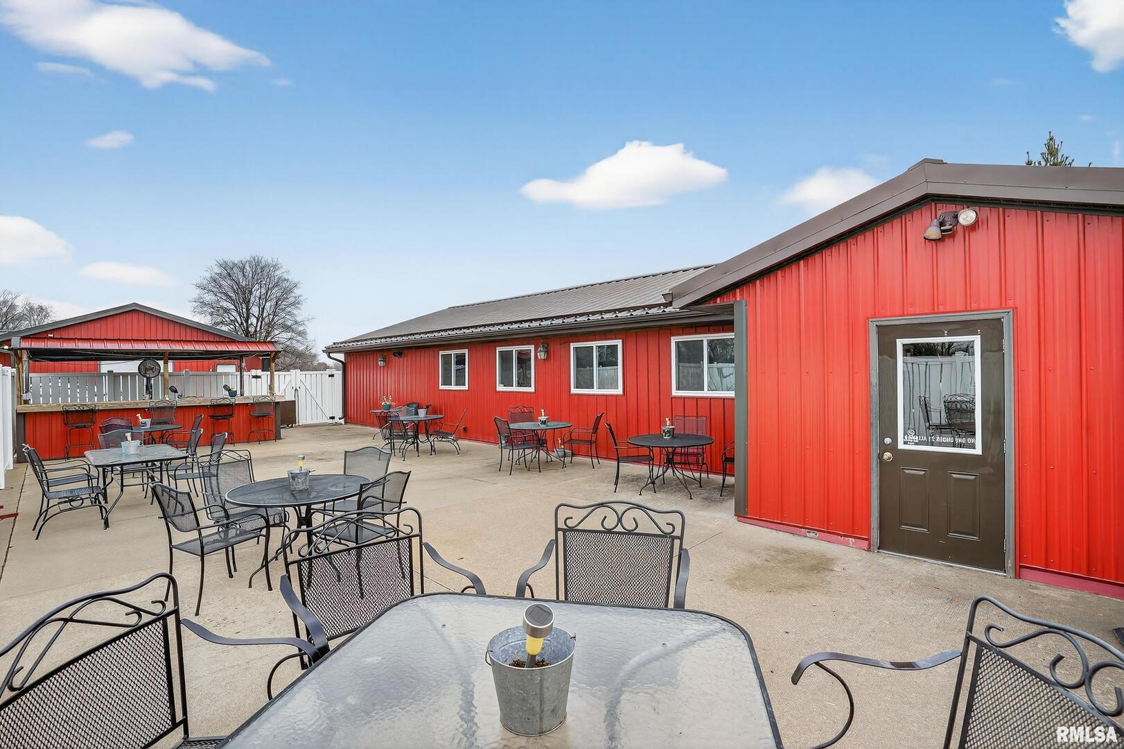 6046 PENROSE Road, Fulton, IL 61252