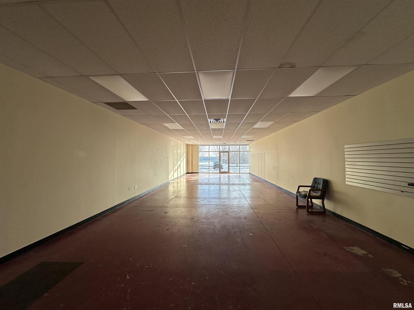 3502 Kimberly Rd Road, Davenport, IA 52806