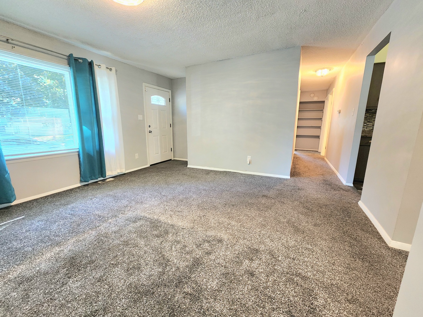 22526 Jeffrey Avenue, Sauk Village, IL 60411