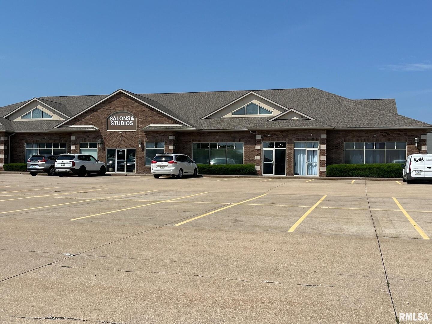 2421 CORAL Court, Coralville, IA 52241