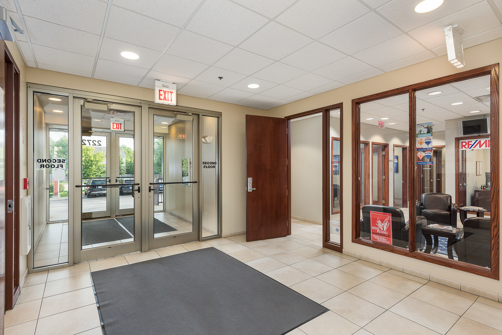 2272 95th Street, Naperville, IL 60564