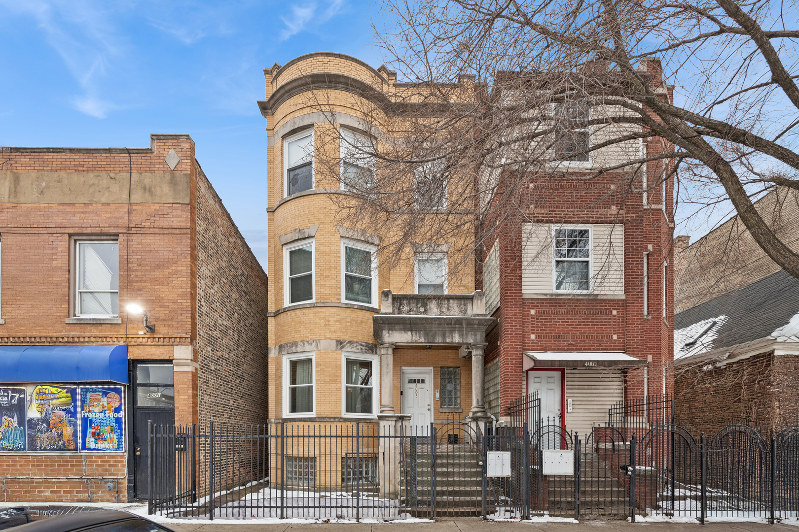 4003 Adams Street, Chicago, IL 60624