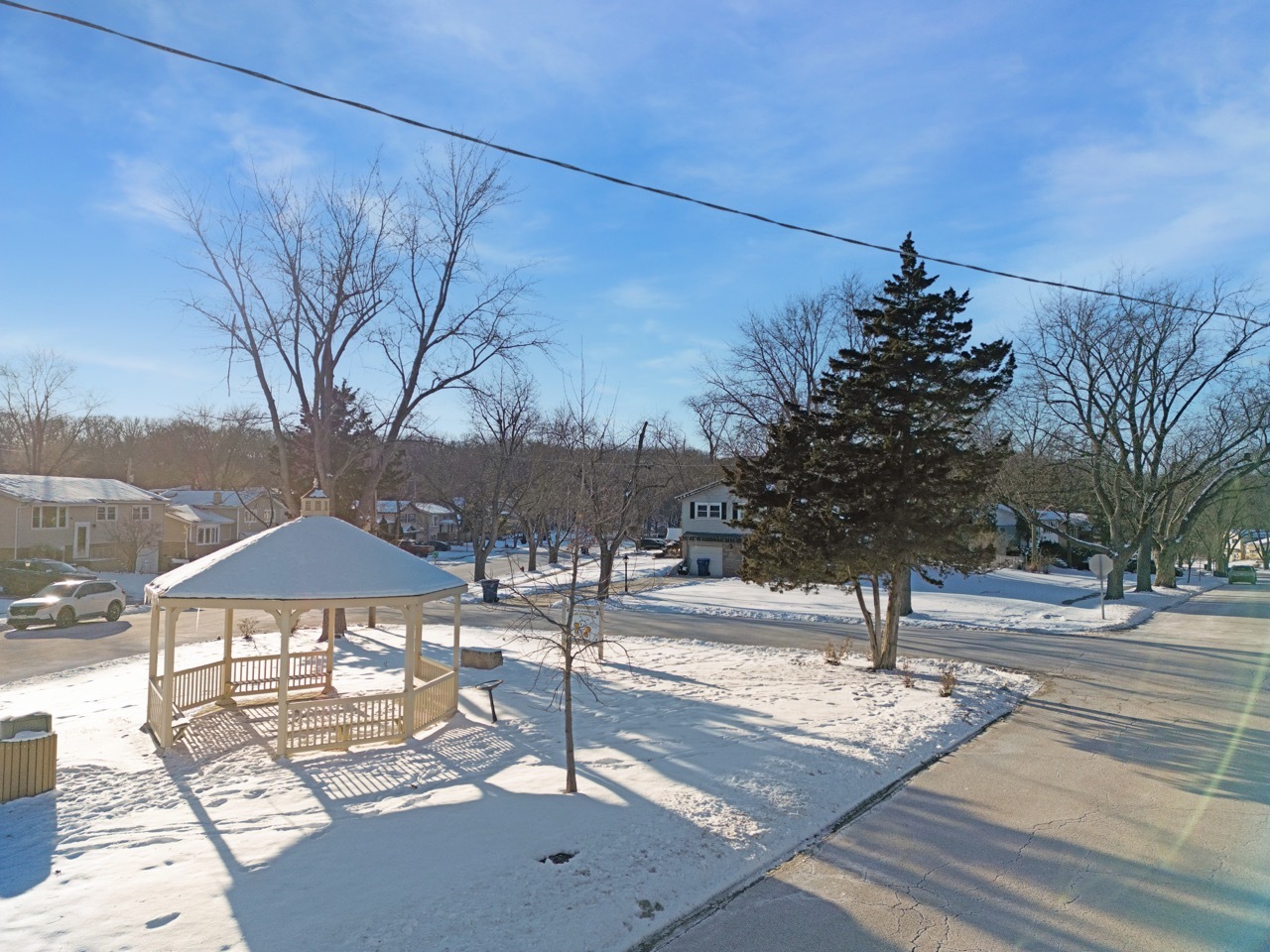 9052 92nd Street, Hickory Hills, IL 60457