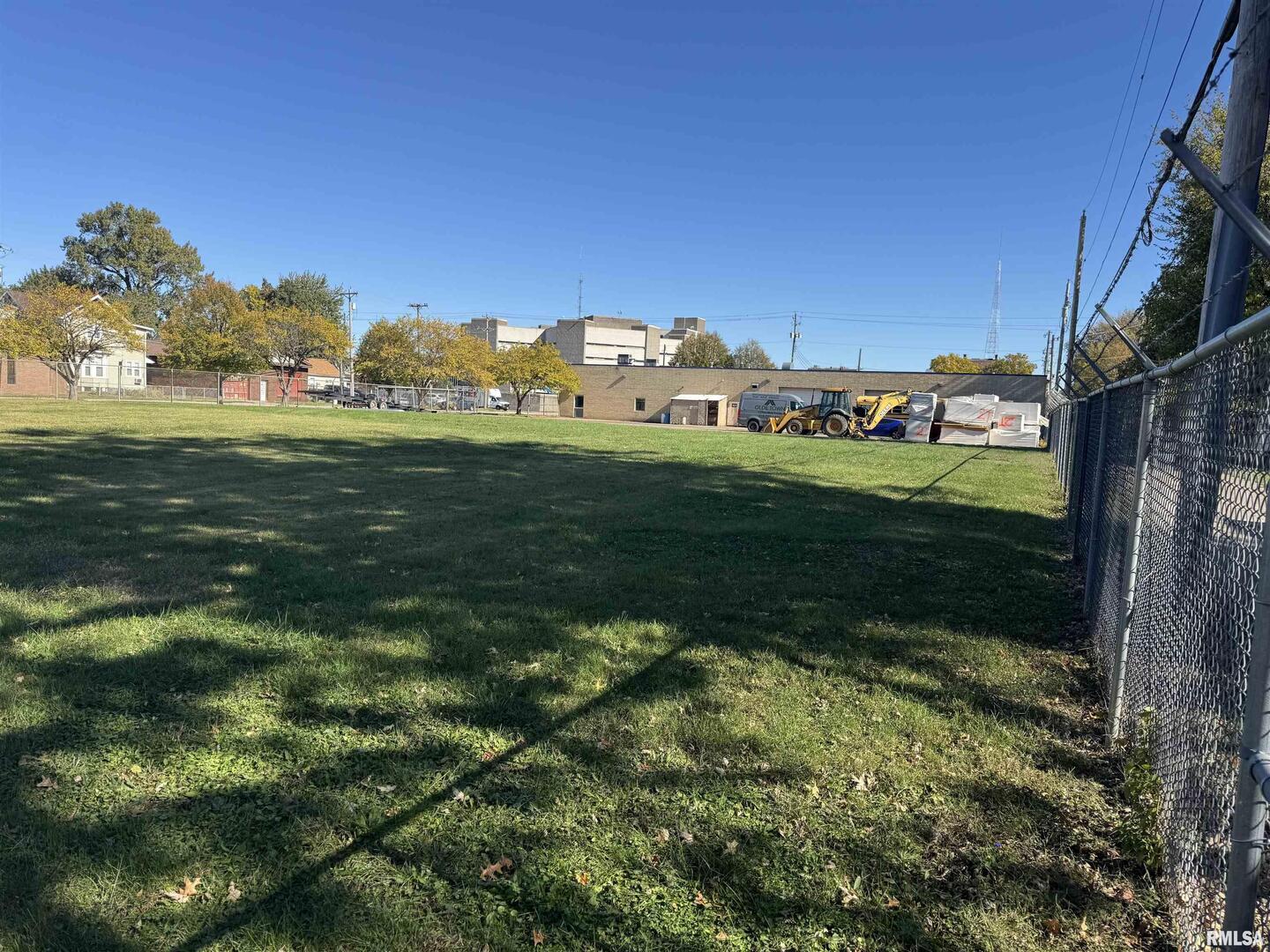 1228 3RD Avenue, Rock Island, IL 61201