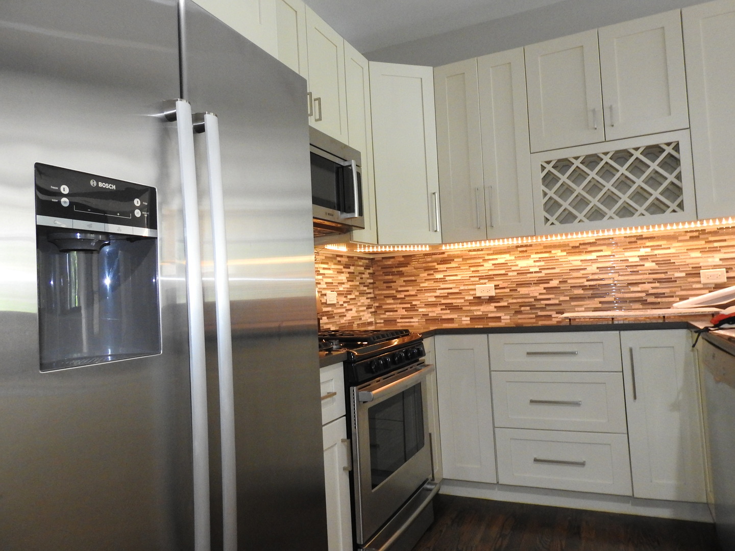 6456 WOODLAWN Avenue, Chicago, IL 60637