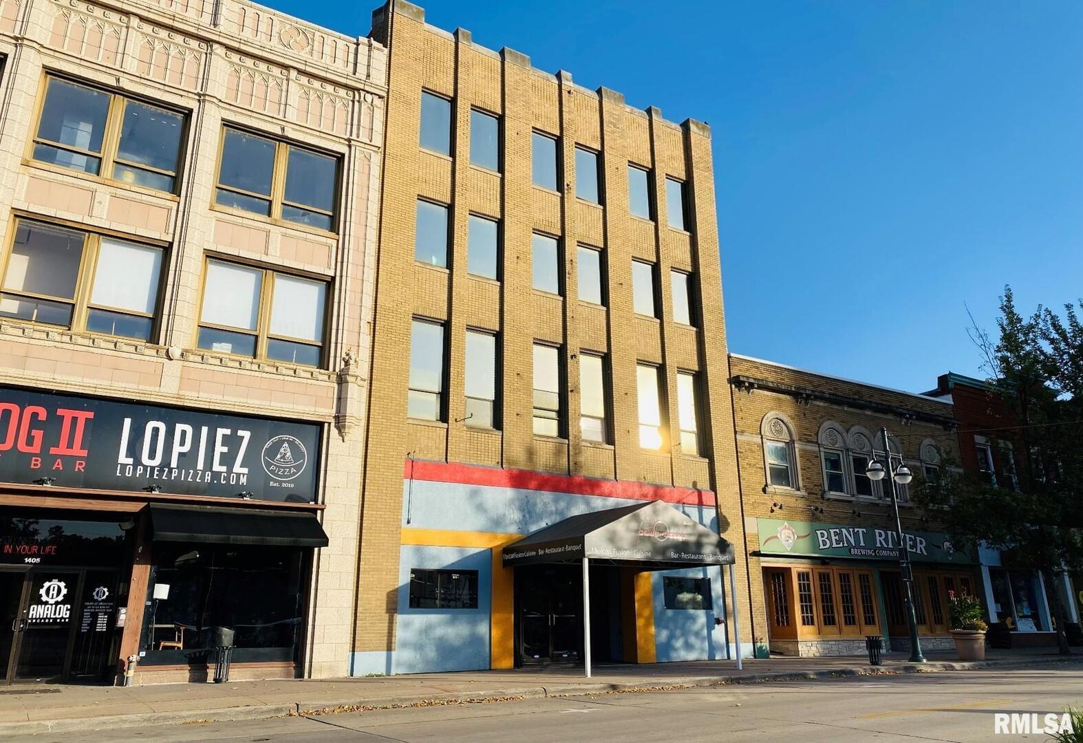 1409 5TH Avenue, Moline, IL 61265