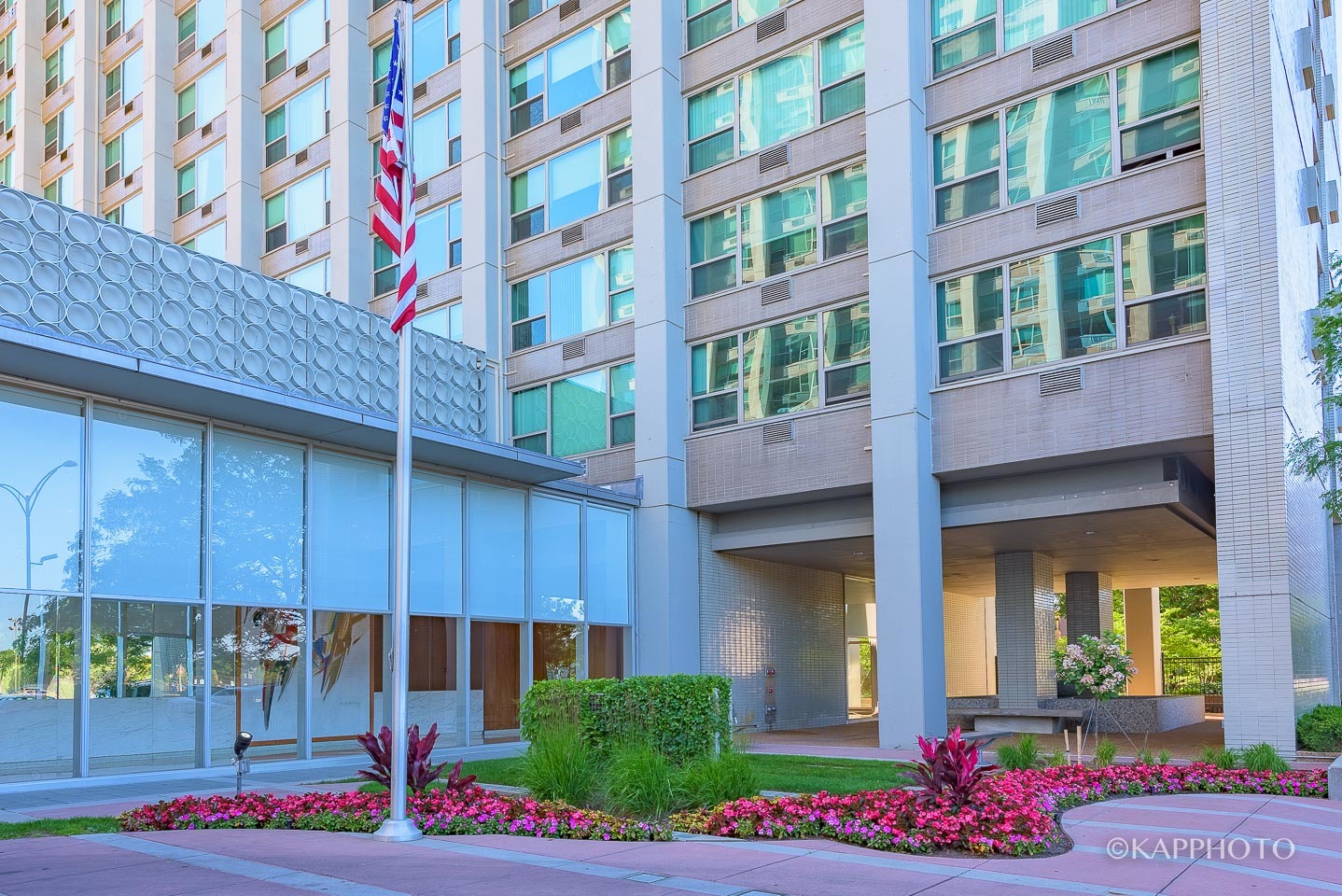 3600 Lake Shore Drive, Chicago, IL 60613