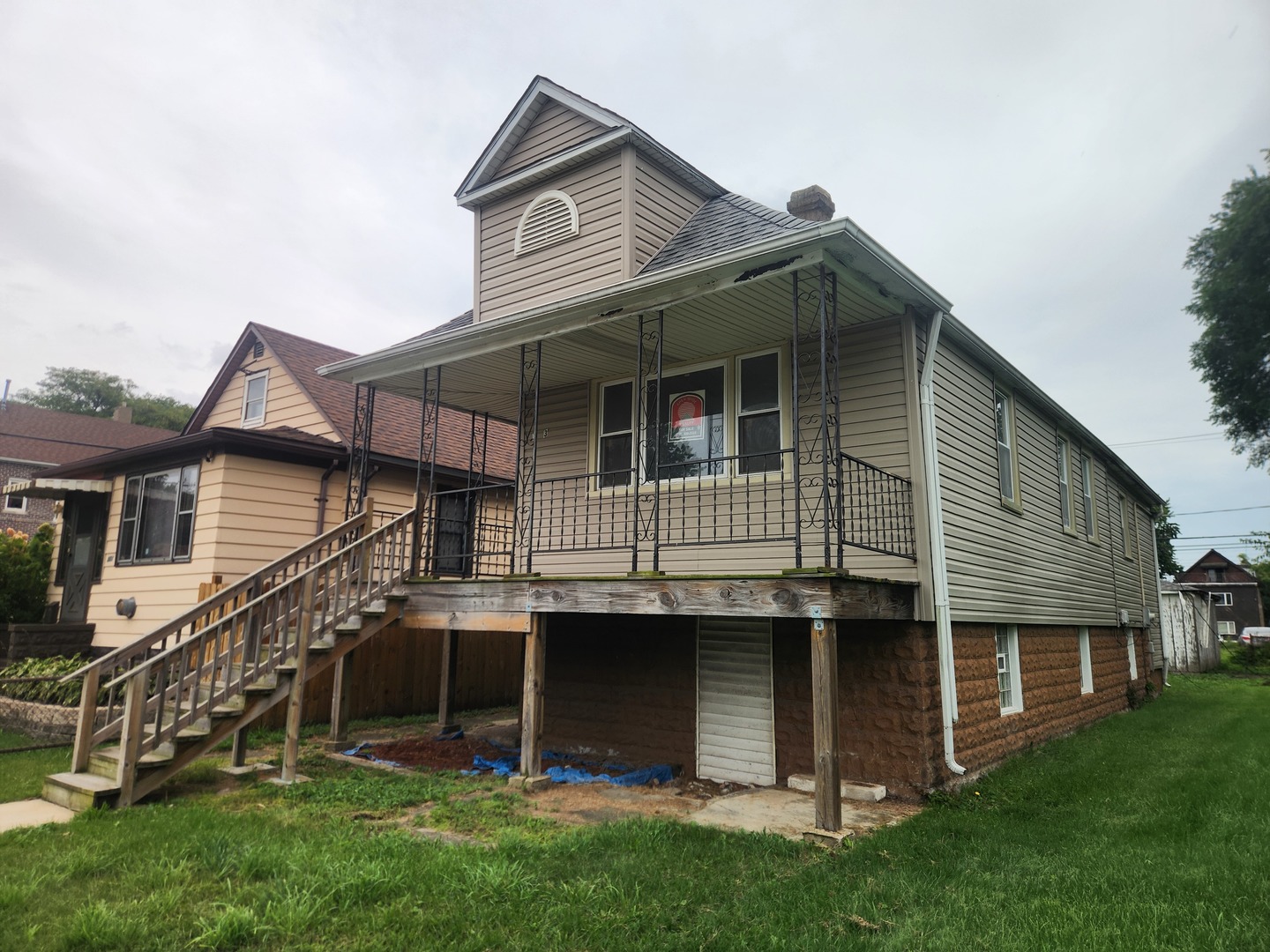 303 153rd Place, Calumet City, IL 60409