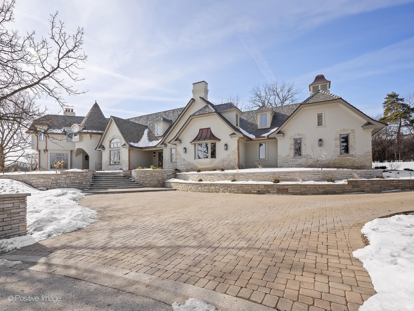 20 Natoma Drive, Oak Brook, IL 60523