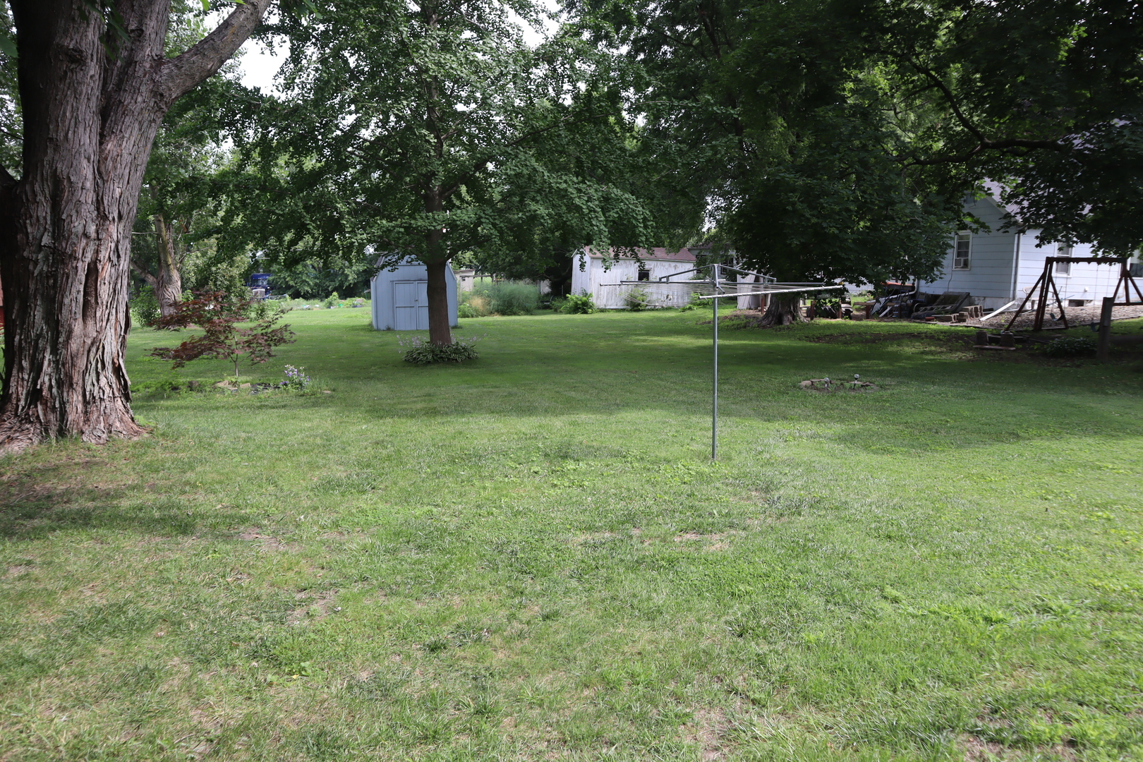 207 North Street, Walnut, IL 61376