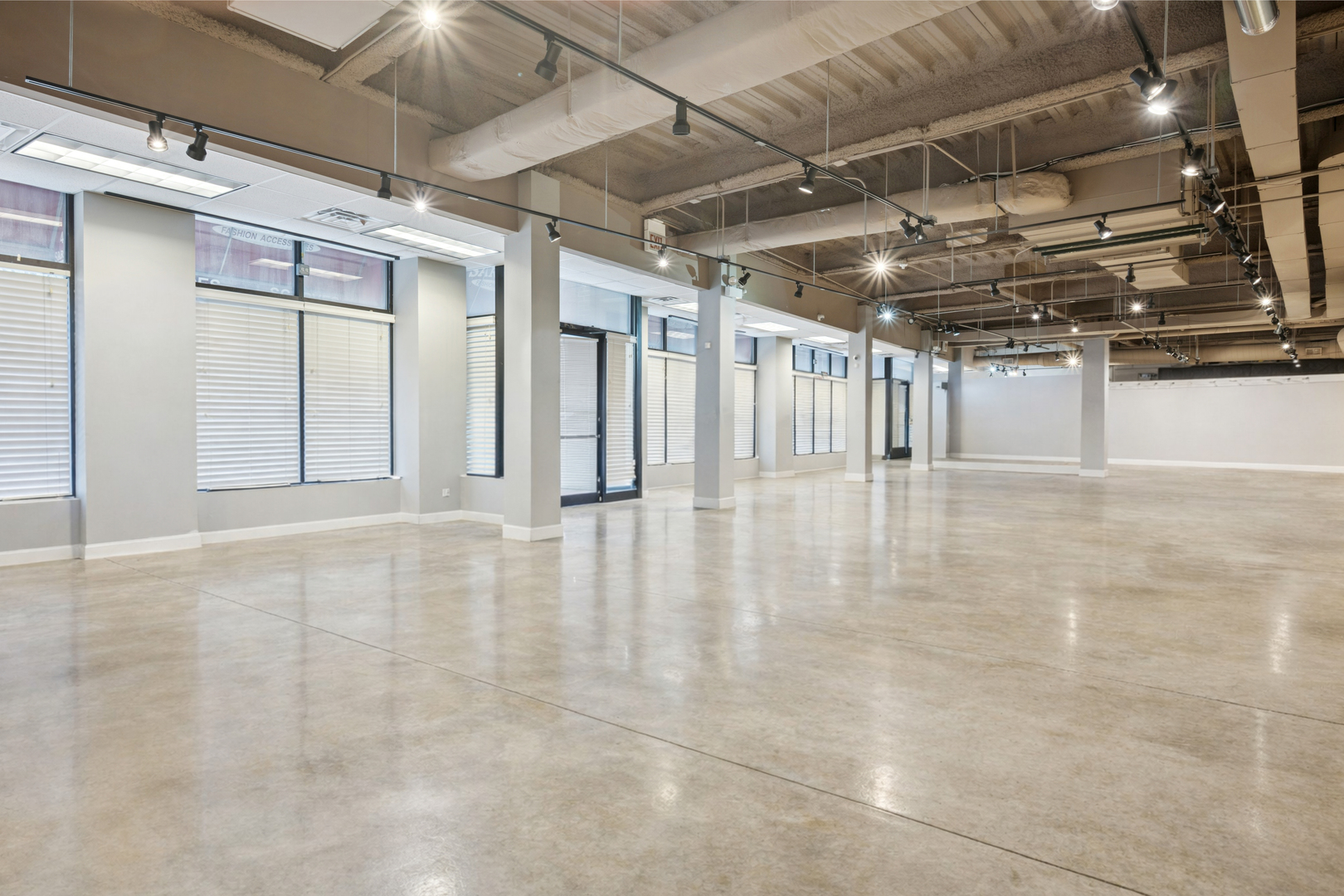 4422 Clark Street, Chicago, IL 60640