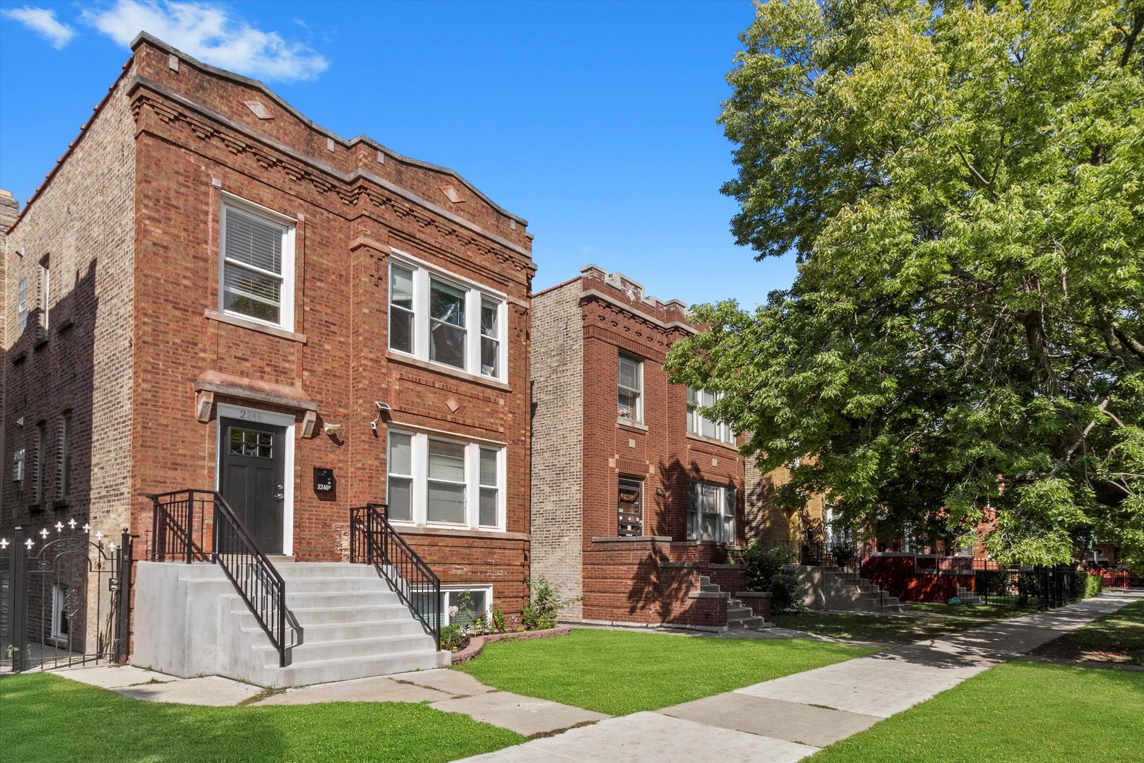 2246 Leamington Avenue, Chicago, IL 60639