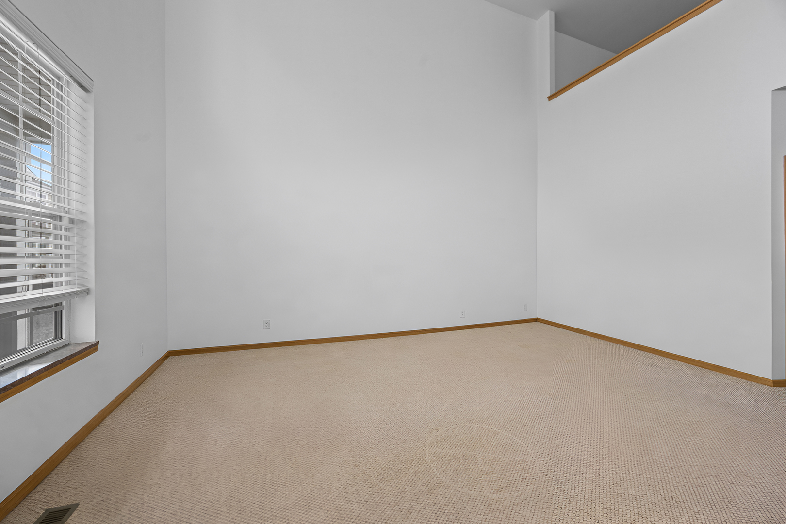 192 Brompton Lane, Sugar Grove, IL 60554