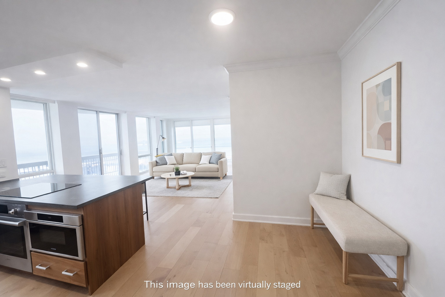 1660 LaSalle Drive, Chicago, IL 60614