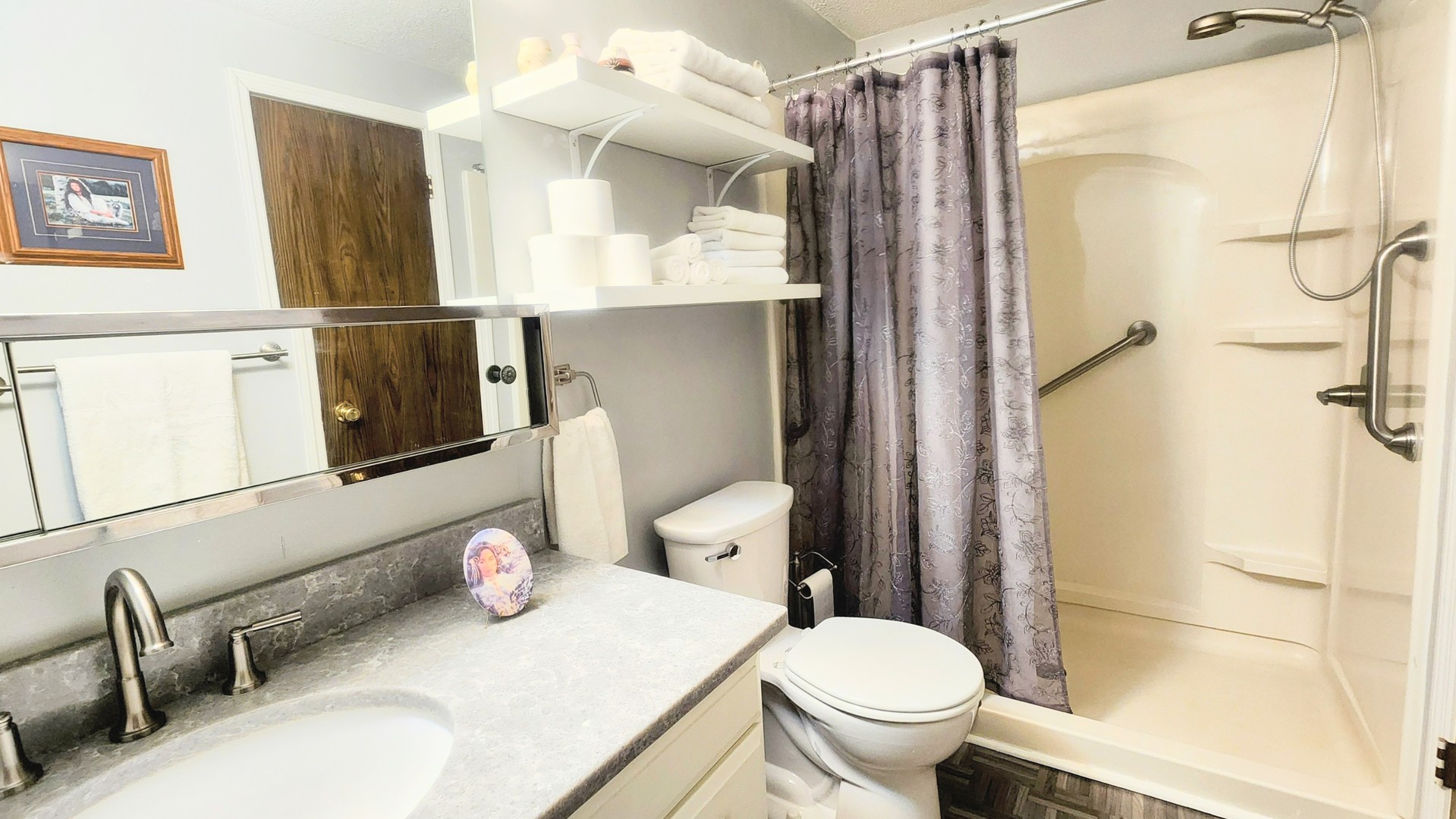 1360 Kimberly Ridge Road, Bettendorf, IA 52722