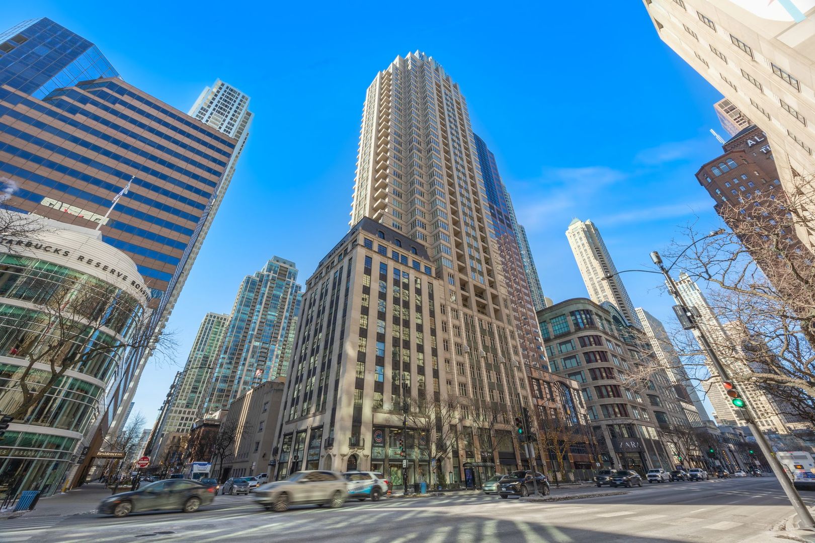 118 Erie Street, Chicago, IL 60611