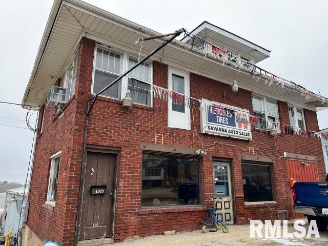 1319 – 1321 CHICAGO Avenue, Savanna, IL 61074