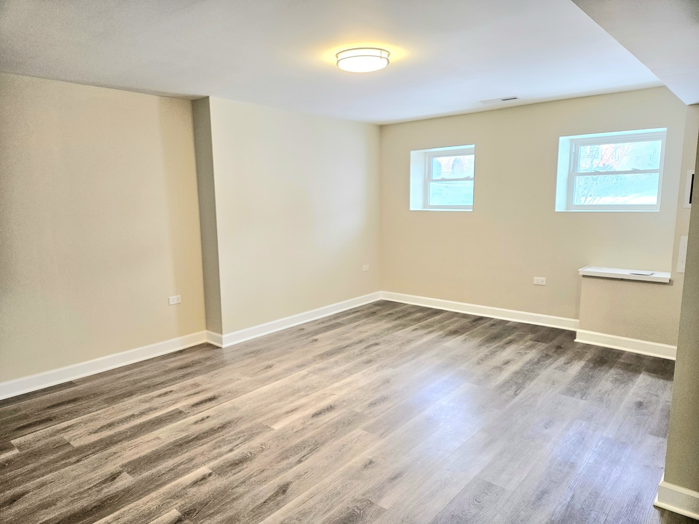 1922 Elmwood Avenue, Berwyn, IL 60402