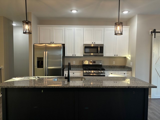 615 Anjali Court, Sycamore, IL 60178