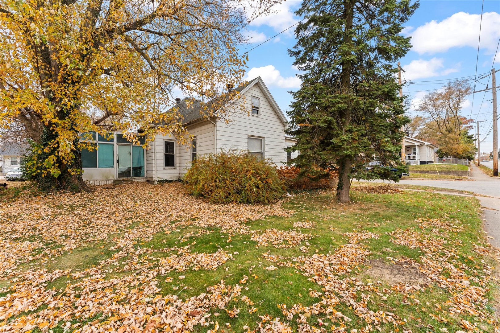 51 Bradley Avenue, Champaign, IL 61820