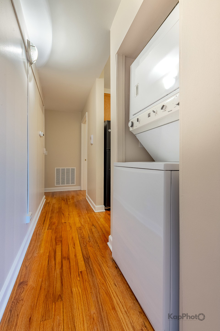 2705 Congress Parkway, Chicago, IL 60612