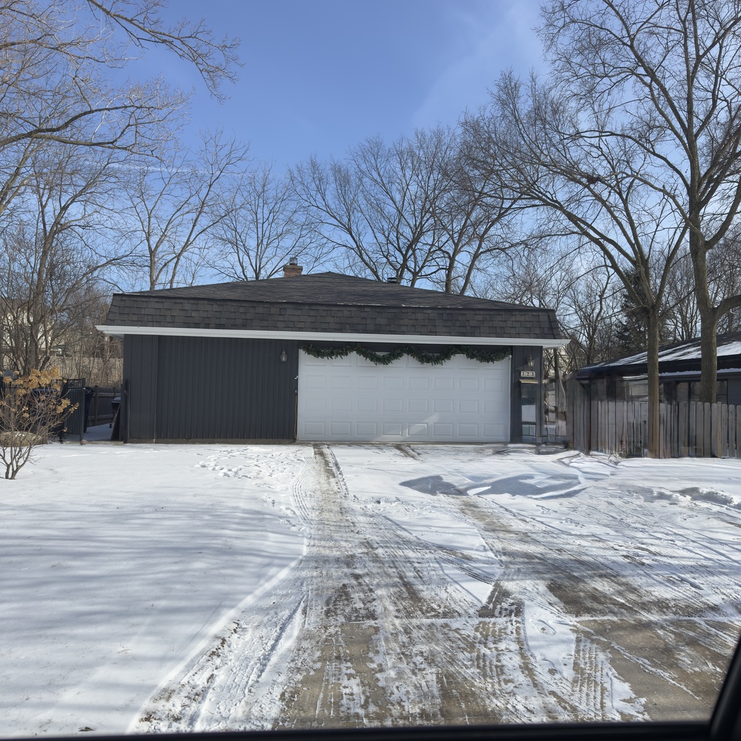 523 Elm Street, Deerfield, IL 60015