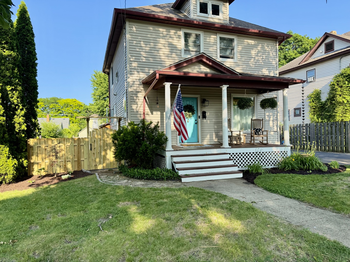 926 Tappan Street, Woodstock, IL 60098