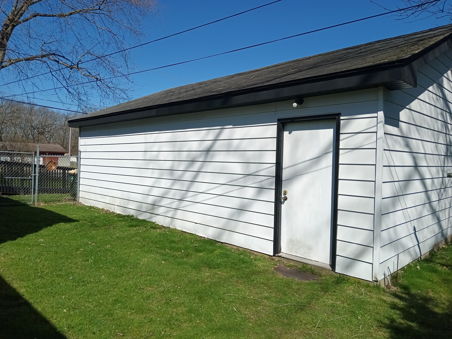 9867 17th Street, Zion, IL 60099