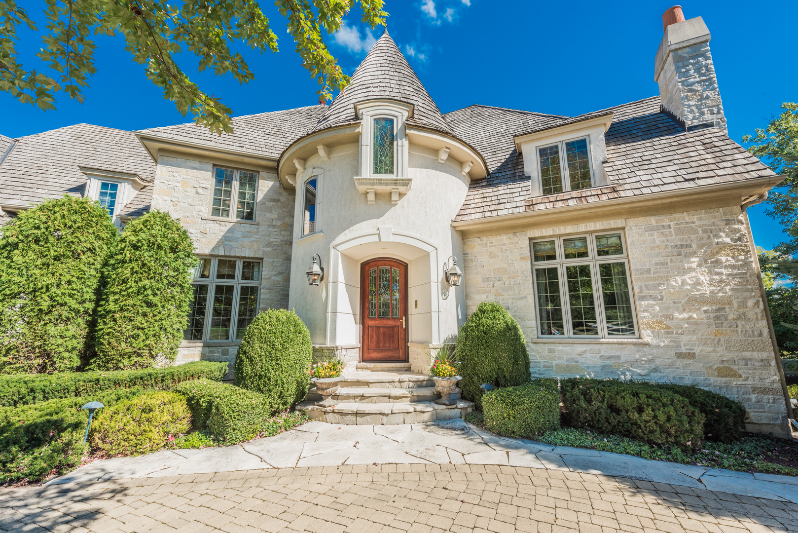 96 Wynstone Drive, North Barrington, IL 60010