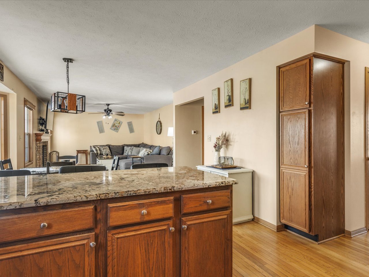 10853 Lemon Grass Lane, Roscoe, IL 61073