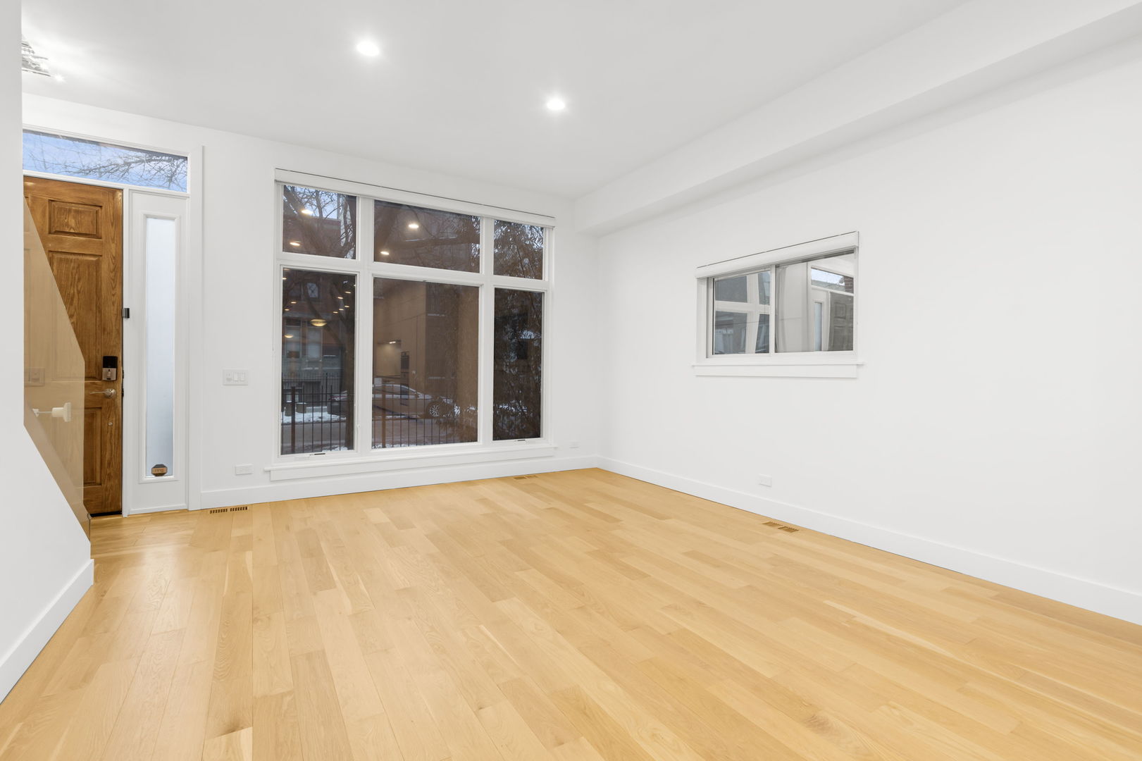 1618 Pierce Avenue, Chicago, IL 60622