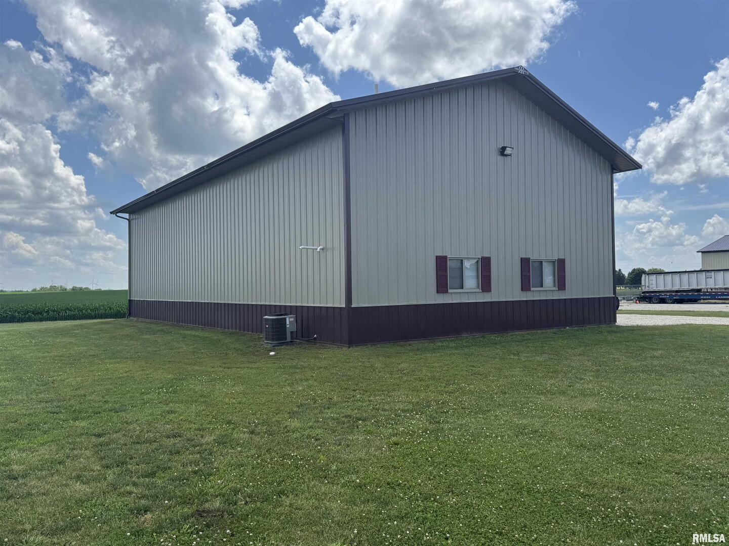 604 OAK Street, Cambridge, IL 61238