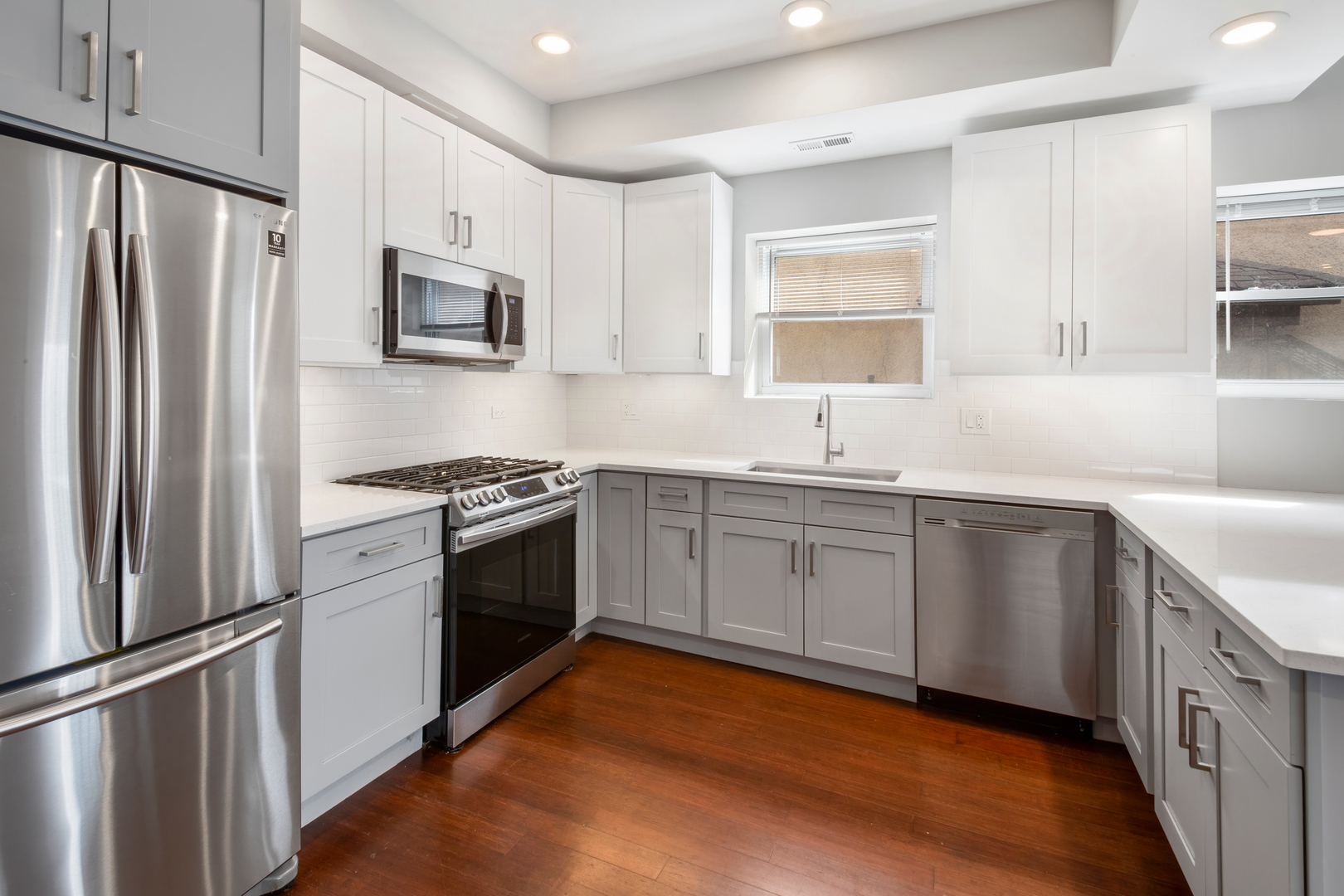 4637 Dover Street, Chicago, IL 60640