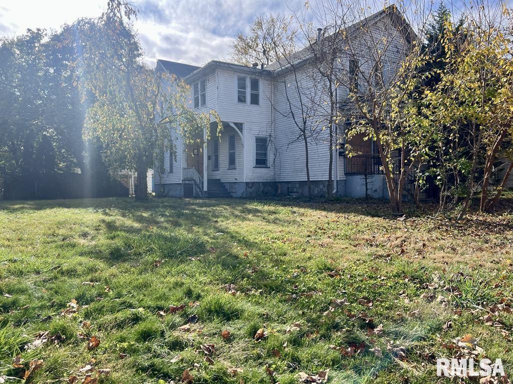 537 6TH Avenue, Clinton, IA 52732