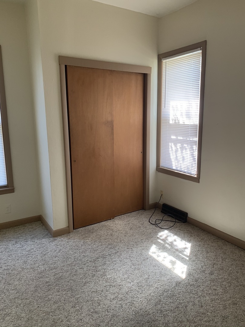 309 Pleasant Street, Freeport, IL 61032