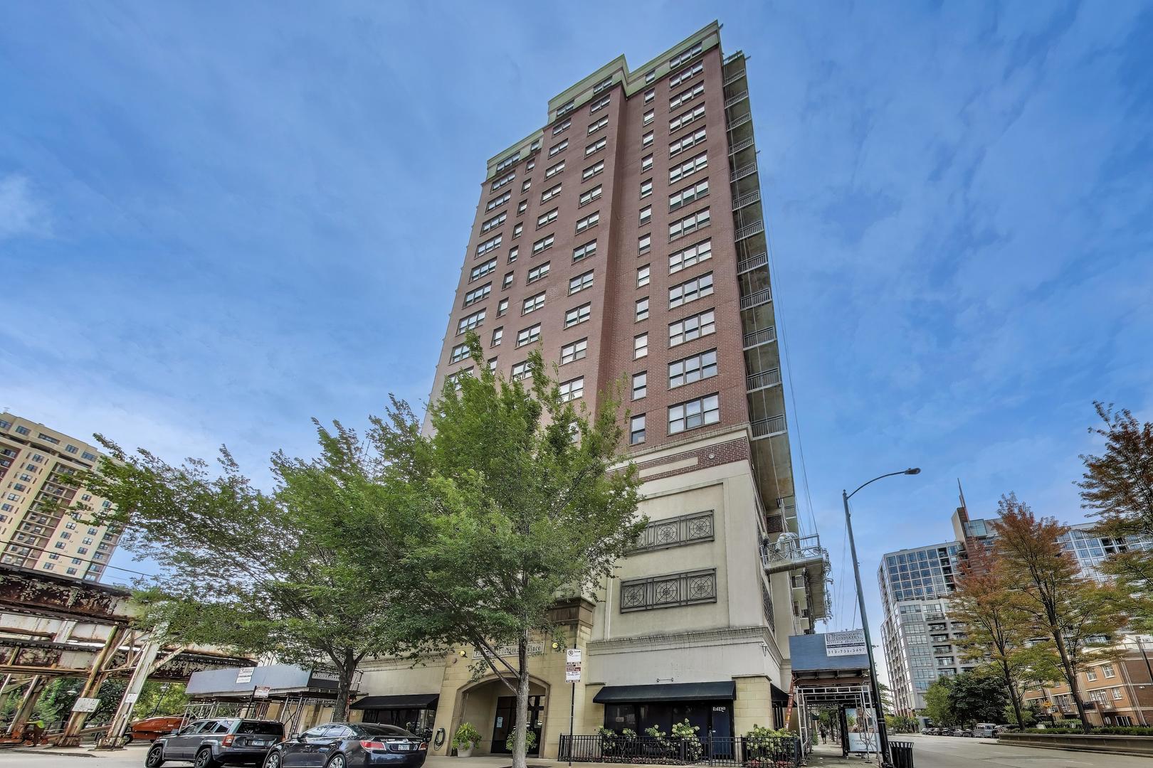 5 14th Place, Chicago, IL 60605